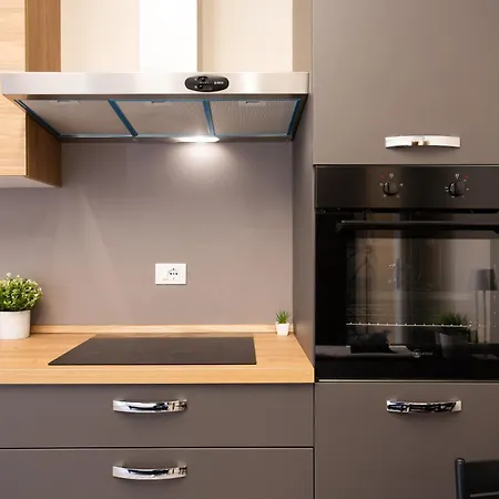 Гостевой дом Dall'arca Station - Center - Fiera