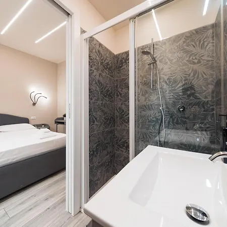 Dall'arca Station - Center - Fiera 3*