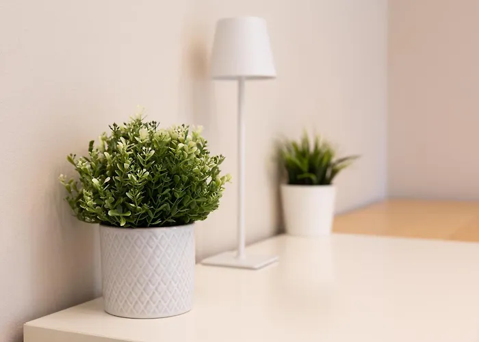 Dall'arca Station - Center - Fiera 볼로냐