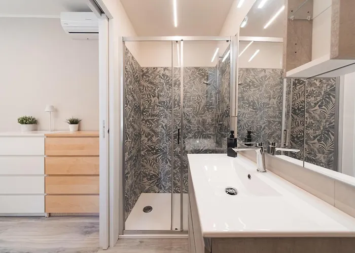 게스트하우스 Dall'arca Station - Center - Fiera 3*