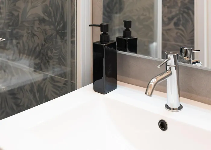 Dall'arca Station - Center - Fiera