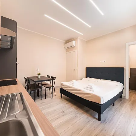 Dall'arca Station - Center - Fiera Casa de hóspedes