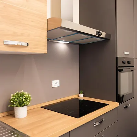 Dall'arca Station - Center - Fiera ゲストハウス